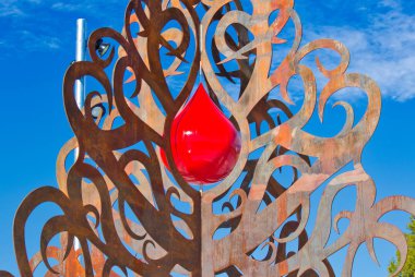 hayat ağacı kan damla simgesiyle Huercal-kuyu Endülüs İspanya