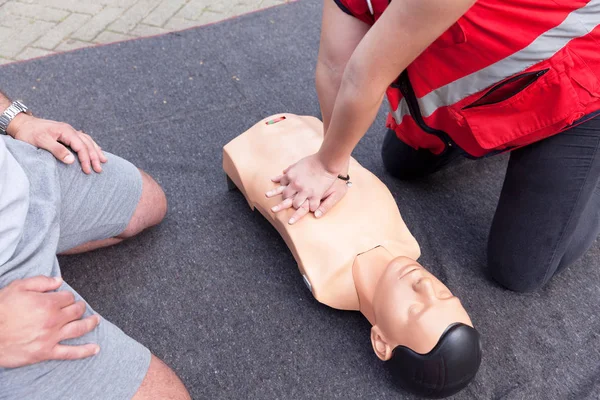 CPR - kalp masajı ve ilk yardım sınıfı
