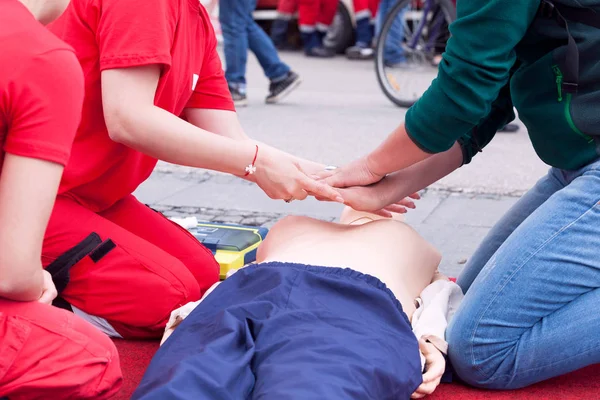 Erste Hilfe Und Cpr Ausbildung — Stockfoto