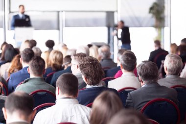 İş veya profesyonel konferans. Sunu.