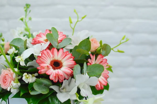 Flor Hermosa Tarjeta Felicitación Copiar Espacio Ramo Flores Sobre Fondo —  Fotos de Stock