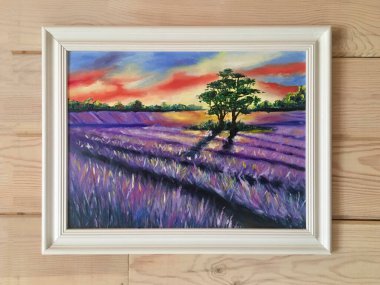 Duvara lavanta boyası. Ev için çerçevelenmiş tuval tablo