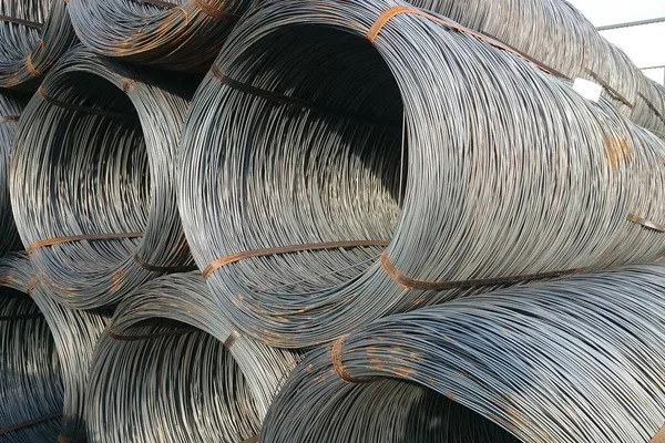 Filmaşin Metalurji kurumsal mamul mallar depoda saklanır.