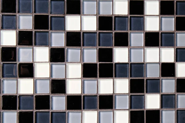 Mozaïek achtergrond van zwart, wit en grijs keramische tegels — Stockfoto