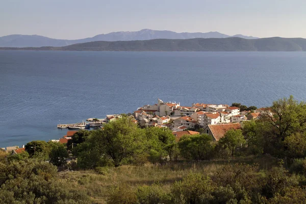 Igrane Turistort Makarska Rivieran Den Adriatiska Kusten Nedanför Biokovo Kroatien — Stockfoto