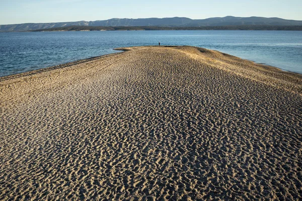 Zonsondergang Kiezelstrand Gouden Kaap Zlatni Rat Een Van Meest Bekende — Stockfoto