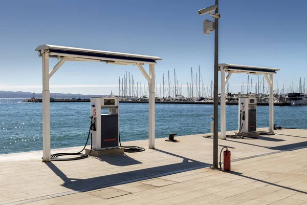 Gas Tankstation Buurt Van Zee Voor Schip Boten Jachten Split — Stockfoto