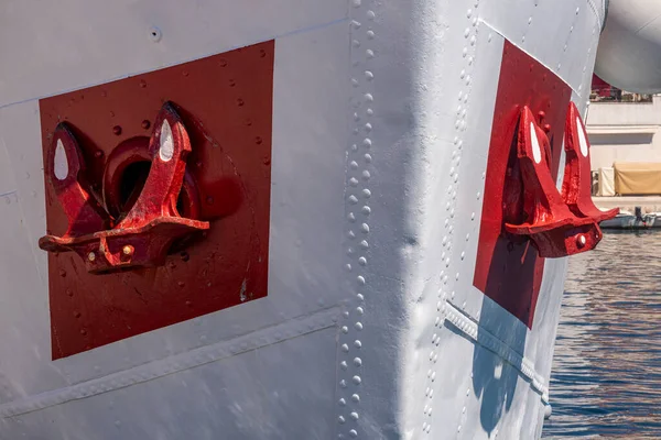 Ancla Roja Remaches Blancos Encofrado Del Embarcadero Mar Adriático Croacia —  Fotos de Stock
