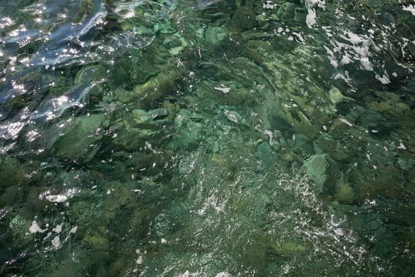 아름 다운 녹색 바다 물. — 스톡 사진