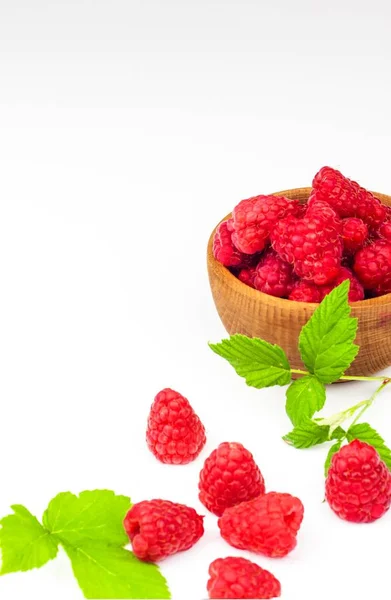 Frambuesas Frescas Sobre Fondo Blanco Frutos Del Bosque Comida Saludable — Foto de Stock