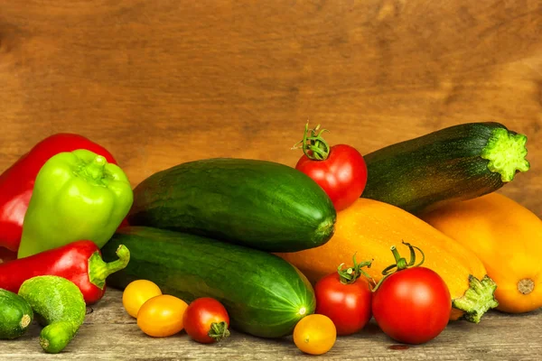 Verdure Fresche Vecchio Tavolo Legno Raccolta Verdure Cibo Sano Cibo — Foto Stock