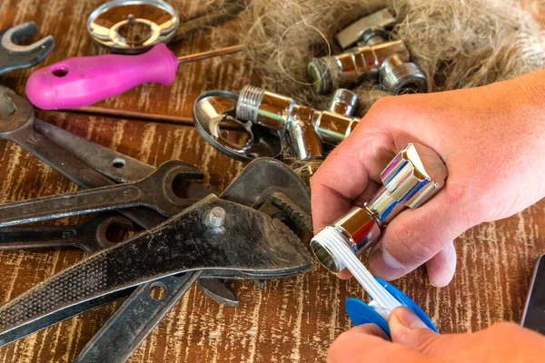 Plumber Putting Teflon Tape Closeup Plumber Tools Workshop Table Repair — Stock Photo, Image