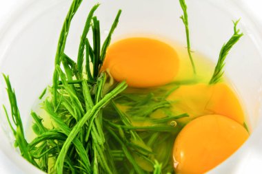 Akasya pennata Kupası beyaz - Tayland ile yumurta yumurta pennata bitkisel gıda akasya kızarmış / tırmanma Wattle için stil cha-om-kai