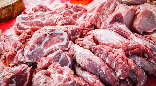 Porco Fresco Mercado Pilha Carne Porco Crua Grande Peça Para — Fotografia de Stock