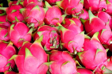 Dragon meyve arka plan doku / taze dragon meyve Pazar tropikal meyve Satılık 