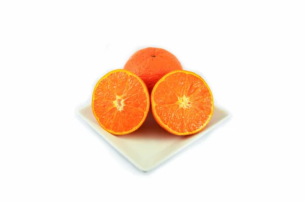 Rebanada Naranja Aislada Rebanada Fruta Naranja Fresca Placa Blanca Aislada — Foto de Stock