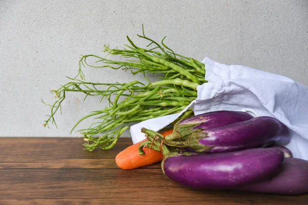 Los Residuos Cero Utilizan Menos Concepto Plástico Verduras Frescas Orgánicas — Foto de Stock