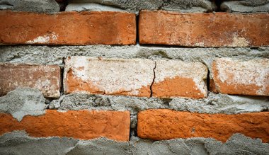 tex üzerinde Çimento Beton sıva ile kırmızı veya turuncu eski tuğla duvar