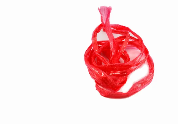 Corde en plastique rouge isolée en fond blanc — Photo
