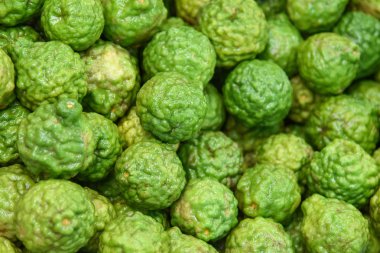 Bergamot meyve - Güney Afrika'da bir kabile kireç gıda ve bitki için arka plan üzerinde