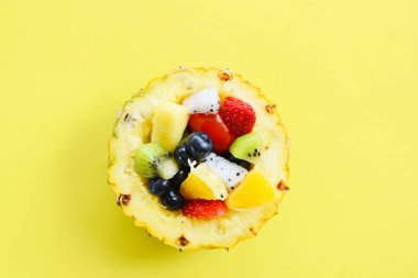 Ananas taze yaz meyve ve sebze meyve salatası iyileşmek