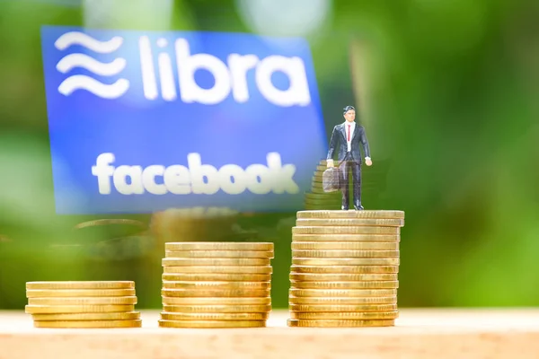 Libra coin blockchain concept / Новый проект libra a cryptocurren — стоковое фото