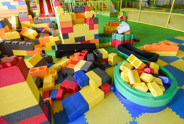 Children Playground Indoor Amusement Park Puzzle Toy Playing Beautiful Kids — Stock Photo, Image