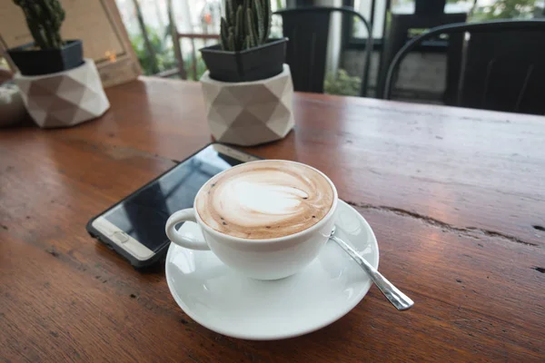 Kafede Lezzetli Sıcak Kahve — Stok fotoğraf