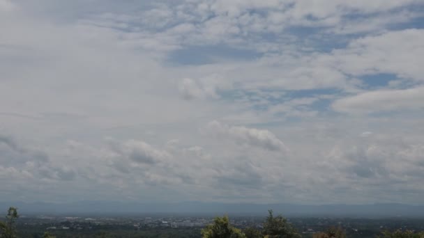 Campo Belas Nuvens Raios Sol Bela Paisagem Lapso Tempo — Vídeo de Stock