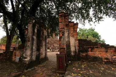Antik kentin harabe yok Phra Nakhon Si Ayutthaya Tayland il savaşta üzerinden