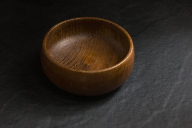 Çatal ve kaşıkla ağaçtan Kupası  