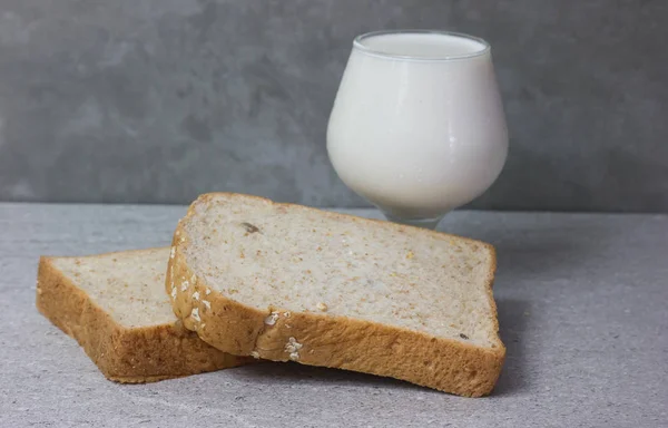 White Bread Fresh Milk — Stock Photo, Image