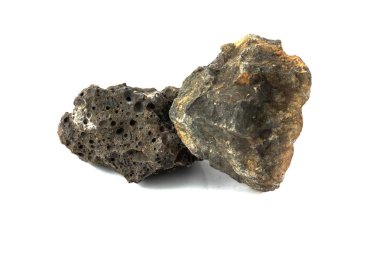 Bazalt taş izole beyaz arka plan üzerinde