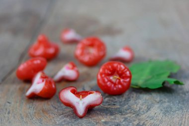 Taze Gül elma meyve 