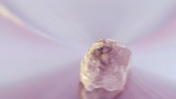 Muestra Cristal Mineral Piedra Fluorita Para Ciencia Geología — Vídeo de stock