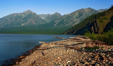 Baykal gölü kuzeyinde