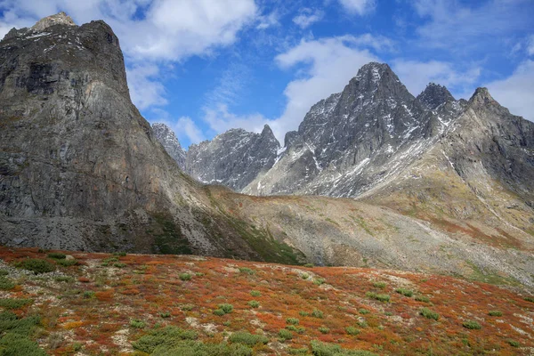 Cordillera Royal Throne Kodar Ridge — Foto de Stock