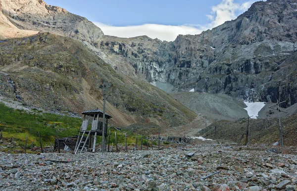 Mina Uranio Abandonada Campamento Gulag Valleystalins Mármol Borlug Cresta Kodar — Foto de Stock