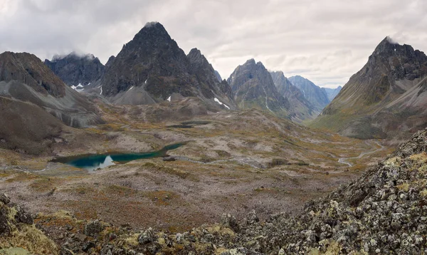 Las Montañas Siberia Oriental Ridge Kodarsky — Foto de Stock