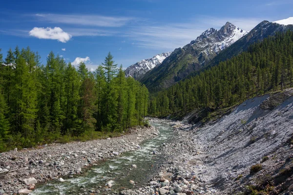 Rio Shumak Loach Tunkinskie Montanhas Leste Sayan Sibéria Oriental — Fotografia de Stock