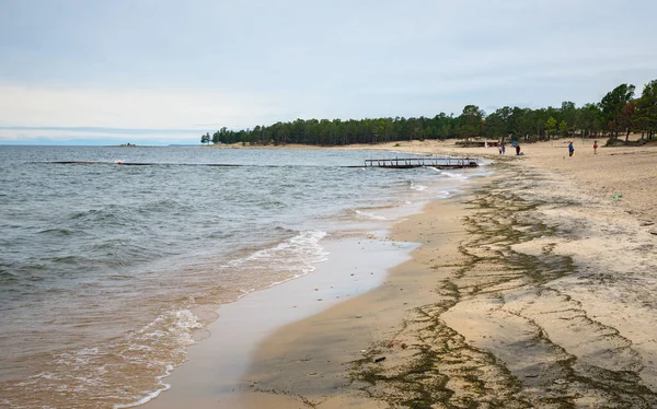 Baykal Gölü doğu kıyısında