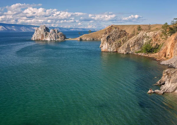 Rock Shaman Stone Cabo Burhan Isla Olkhon Lago Baikal — Foto de Stock