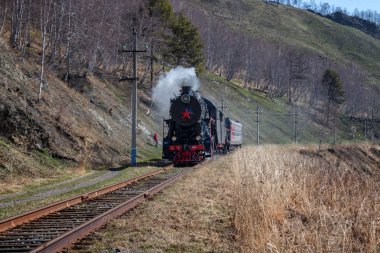 Eski çevre-Baykal demiryoluna lokomotif Buhar