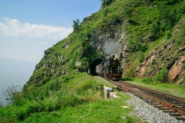 Parní Lokomotiva Železniční Trati Cirum Baikal Poblíž Jezera Baikal Východní — Stock fotografie