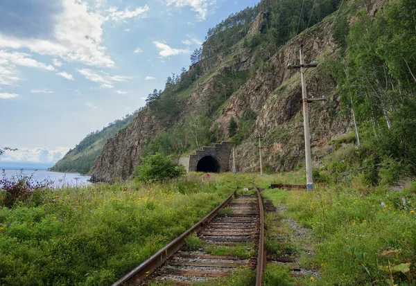 Léto Železnici Poblíž Jezera Baikal — Stock fotografie