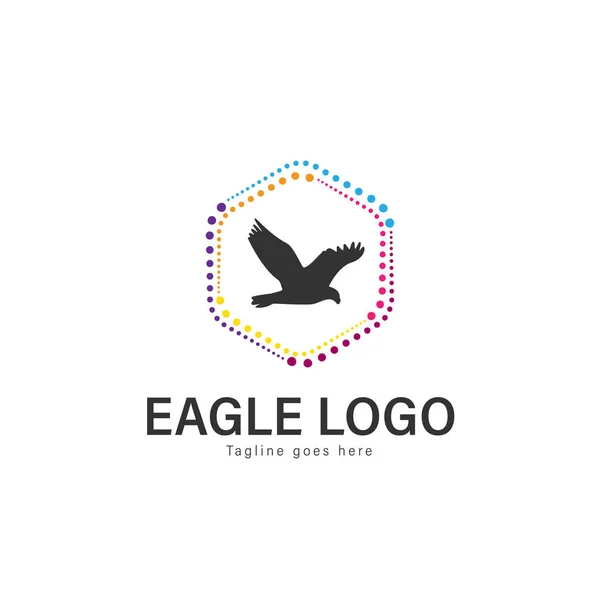 Projeto do vetor do logotipo da águia. modelo de logotipo de águia moderna isolado no fundo branco — Vetor de Stock