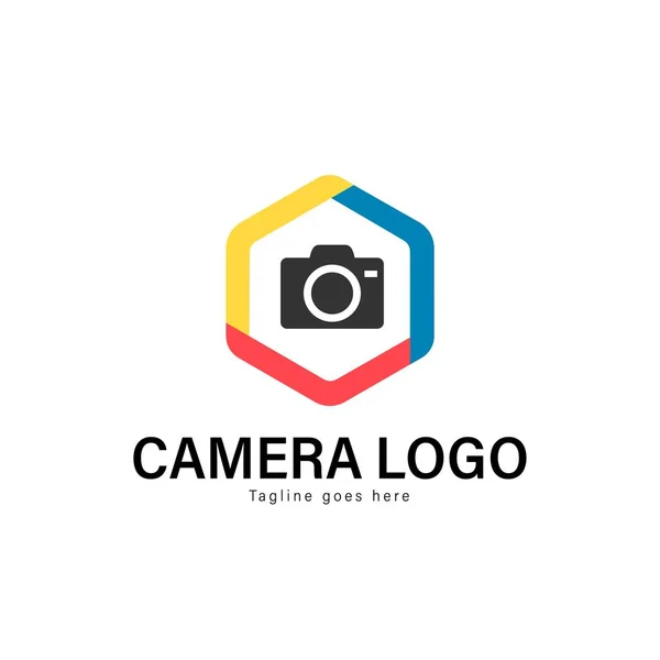 Modèle de logo appareil photo design. Logo de la caméra avec design vectoriel cadre moderne — Image vectorielle