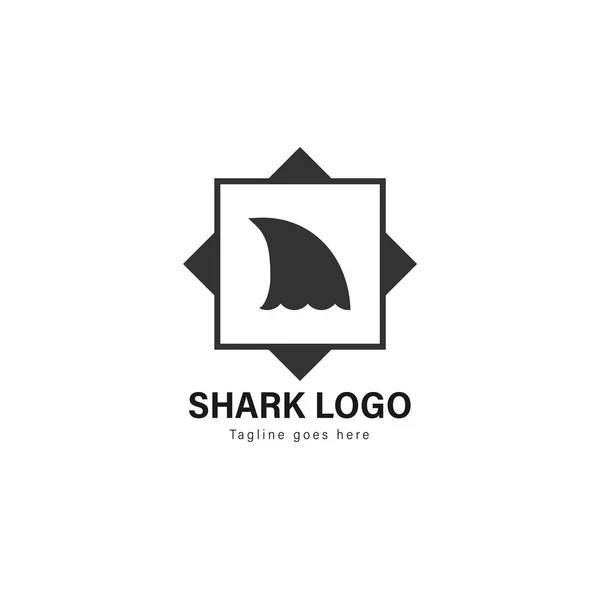 Shark logo template design. Shark logo with modern frame vector design — Stock Vector