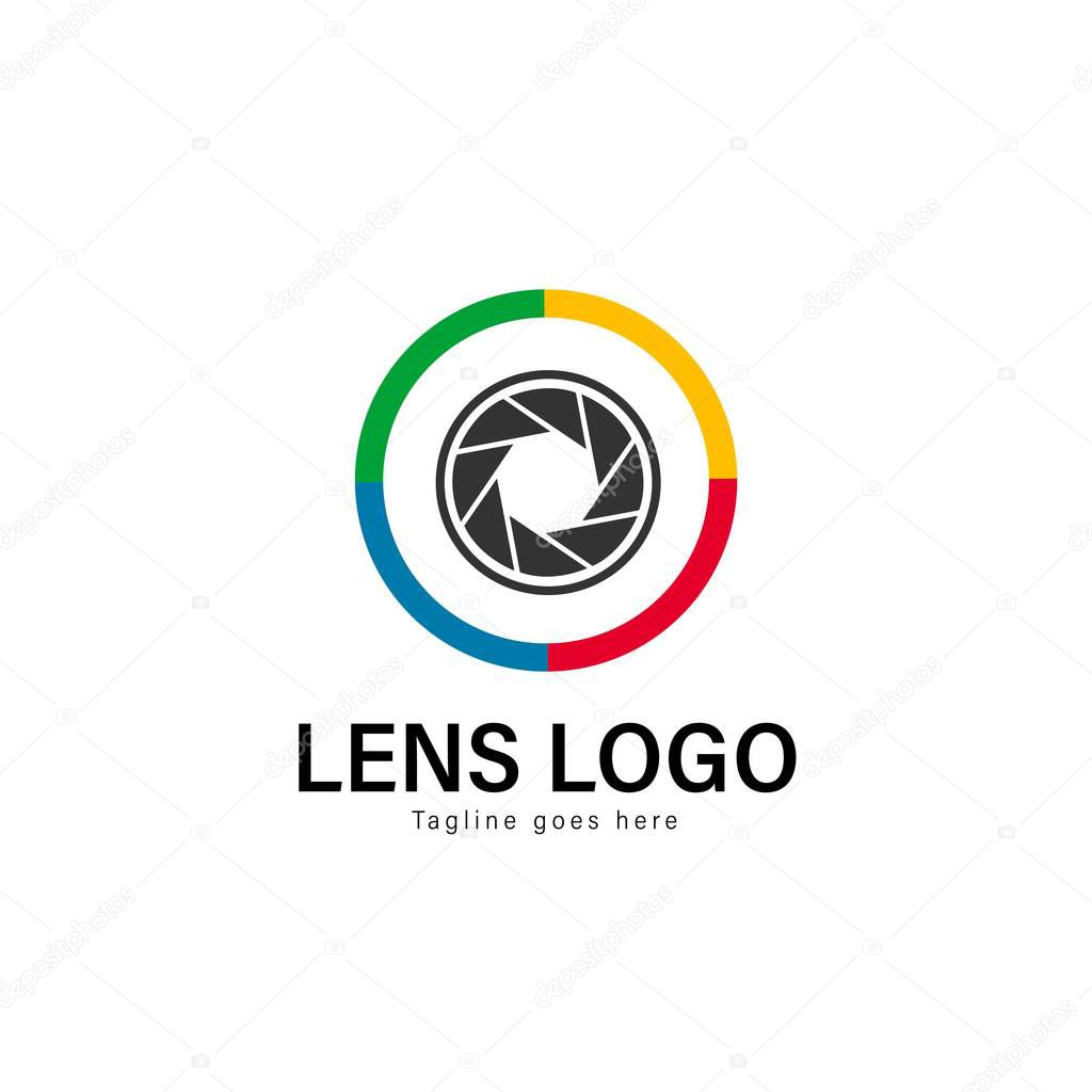 Lens logo template design. Lens logo with modern frame vector design