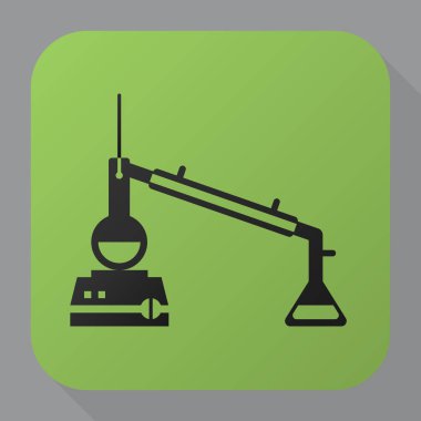 Laboratuvar simge vektör. Damıtma simgesi yeşil zemin üzerine 